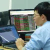 VN stocks slip on China-US trade fears