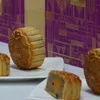 Moon cake makers start sales early this year