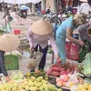 Rural residents use baskets to reduce plastic waste