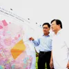 Deputy PM visits Long Thanh airport project site