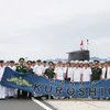 Japanese submarine visits Vietnam