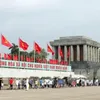 Over 45,000 people pay tribute to President Ho Chi Minh