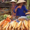 Story of Vietnamese “banh mi” introduced in foreign newspaper