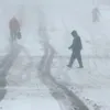 Chaotic traffic because of snow storm in USA