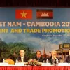 Vietnam-Cambodia trade-investment promotion forum held