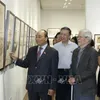 Prime Minister visits painting exhibition of People’s Artist Ngo Manh Lan