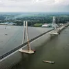 Vam Cong Bridge launched across Mekong’s tributary in Can Tho