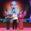 Winners of writing contest on simple and noble examples honoured