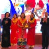 Two Vietnamese women receive peace awards in RoK