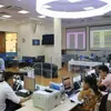 VN stocks struggle to stay positive