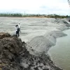 Bình Định refuses to dump waste mud into local sea