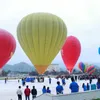 2nd international air balloon festival opens in Moc Chau