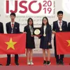 Vietnamese students win three golds at International Junior Science Olympiad