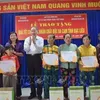 Tet gifts presented to AO/Dioxin victims in Bac Lieu