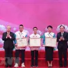 Exemplary students in studying and following Uncle Ho’s teachings honoured
