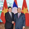 Lao PM visits Vietnam, co-chairs inter-governmental committee’s session