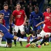 Manchester United win 2-0 at Chelsea to close on top four