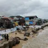 Typhoon Matmo injures 6, collapses hundreds of houses