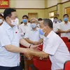 N.A. Chairman meets voters in Hai Phong