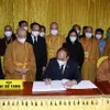 Vietnamese leaders pay tribute to Most Venerable Thich Pho Tue