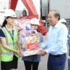 Permanent Deputy PM pays Tet visit to Long An International Port