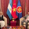 Argentine national news agency wishes to boost cooperation with VNA