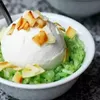 Sticky rice ice cream: A summer treat to beat Hanoi heat