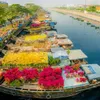 Spring flower market 'on the wharf under the boat' kicks off