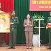 Vice President presents gifts to soldiers in Quang Nam