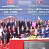 Vietnam and Laos look forward to raising two-way trade to 2 billion USD