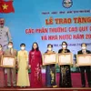 Dong Nai: 262 organisations, individuals receive noble awards