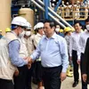 PM tours socio-economic establishments in Thai Binh