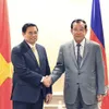 PM meets with Cambodian counterpart in US