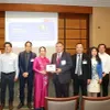 Vietnamese-British Professor becomes honorary chairman of VIS