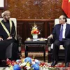 President Nguyen Xuan Phuc receives outgoing Ambassadors of Oman and Czech Republic