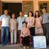 Vietnam Television visits and presents gifts to Vietnam Heroic Mothers on the occasion of July 27