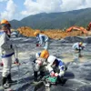 Dioxin cleanup underway at a so airport in central Vietnam