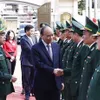 President examines Dak Lak border guard force’s combat readiness ahead of Tet