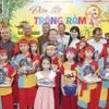 Mid-Autumn Festival held for Vietnamese children in Laos