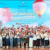 Young overseas Vietnamese visit homeland