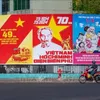 Cuban leaders congratulate Vietnam on 49th national reunification anniversary