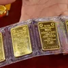 Gold rings and bars stable on the first day of this week