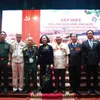 Party and State leaders meet Dien Bien Phu veterans and volunteers