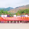 Vietnam, China localities join hands to clean up border river