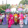 Around 5,500 women join Ao Dai parade in Dong Thap