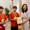 Deputy FM receives Vietnamese children, teachers from RoK