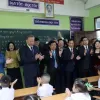 President visits Nguyen Du Lao-Vietnamese bilingual school