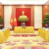 Top Vietnamese leader holds phone talks with Russian President