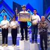 Road to Olympia Mount:   Quoc Hoc Hue's Shoolboy Wins a Spot in the First Quarter Final