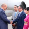Bulgarian President arrives in Hanoi, begins official trip